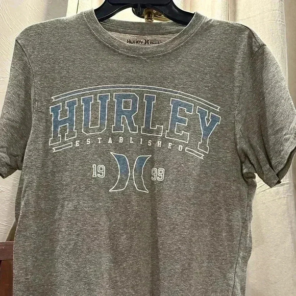 Hurley Other - Hurley men’s tshirt